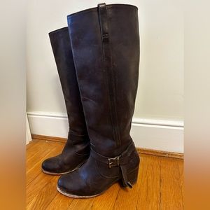 Frye Boots Size 8.5